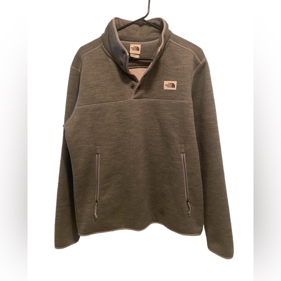 The North Face Other - The North Face Quarterzip. Size Medium
